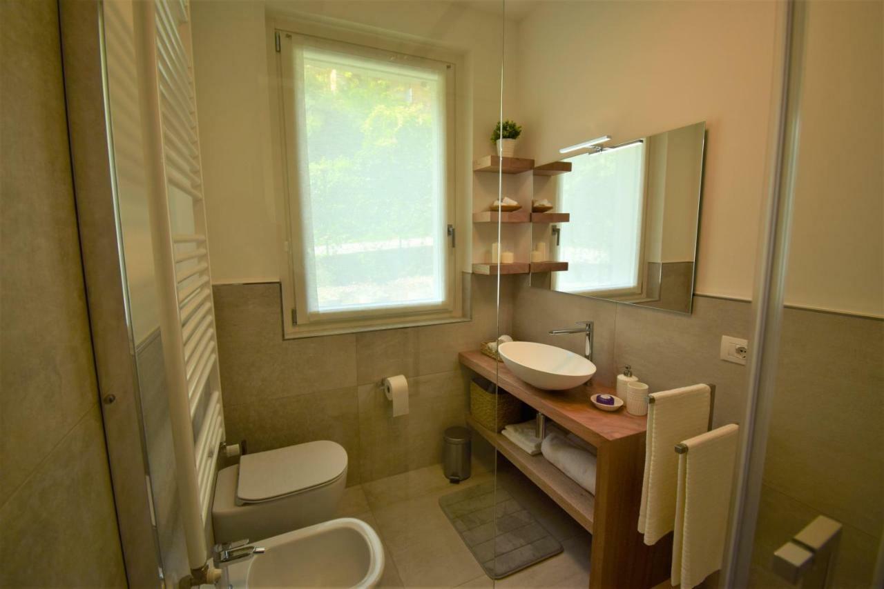 Villa Mimosa Bellagio Wild Flowers Oliveto Lario ภายนอก รูปภาพ